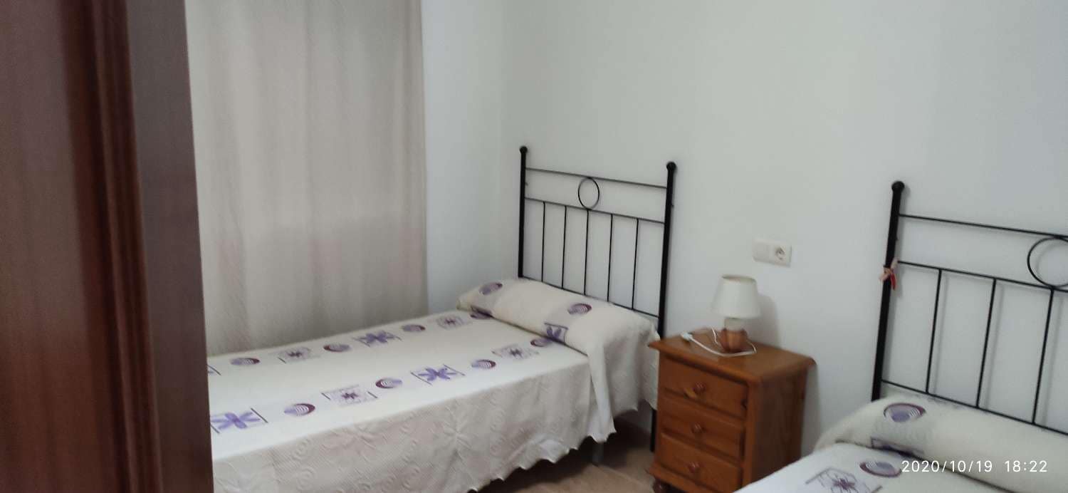 Villa/Maison Semi-Mitoyenne de 3 chambres à louer à Alhaurin de la Torre avec piscine - 1 750 € (Ref: 5453168)