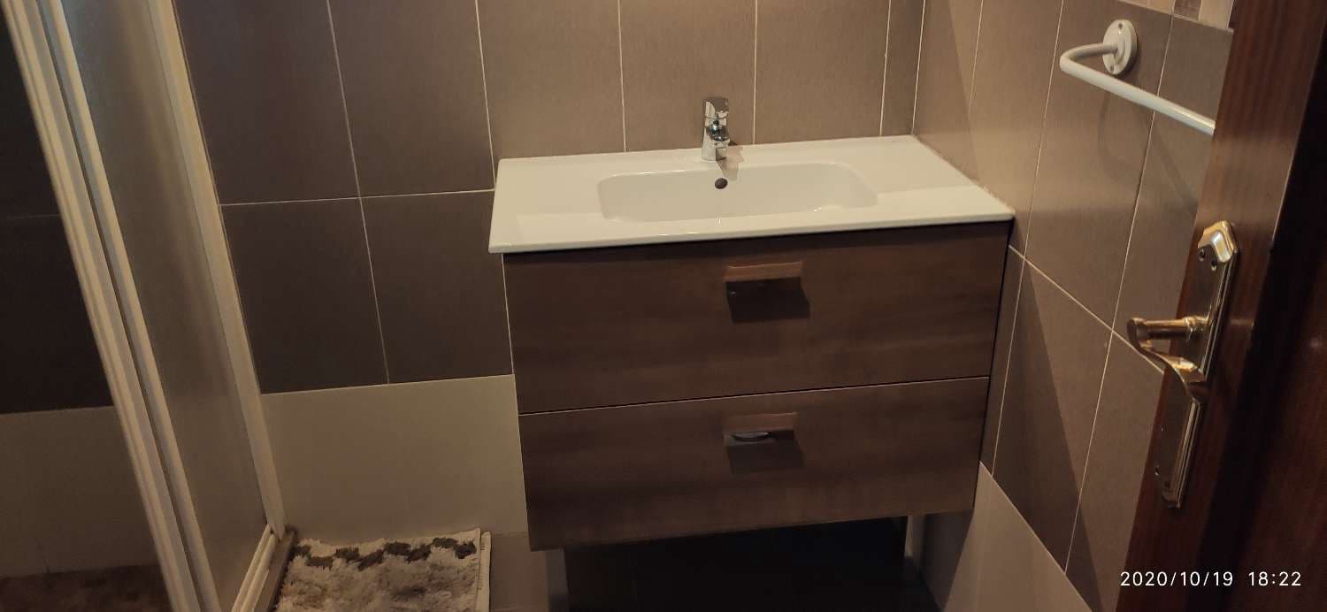 Villa/Maison Semi-Mitoyenne de 3 chambres à louer à Alhaurin de la Torre avec piscine - 1 750 € (Ref: 5453168)