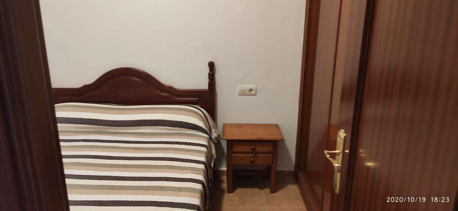 Villa/Maison Semi-Mitoyenne de 3 chambres à louer à Alhaurin de la Torre avec piscine - 1 750 € (Ref: 5453168)