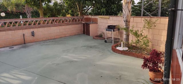 Villa/Maison Semi-Mitoyenne de 3 chambres à louer à Alhaurín de la Torre avec piscine - 1 750 € (Ref: 5453168)