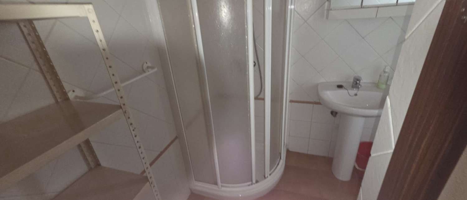 3 soverom Kjedet enebolig til leie i Alhaurin de la Torre med svømmebasseng garasje - € 1 750 (Ref: 5453168)