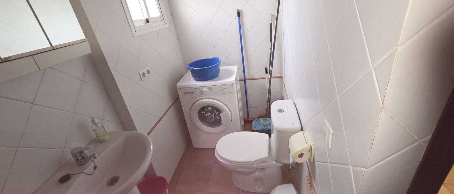 3 soverom Kjedet enebolig til leie i Alhaurin de la Torre med svømmebasseng garasje - € 1 750 (Ref: 5453168)