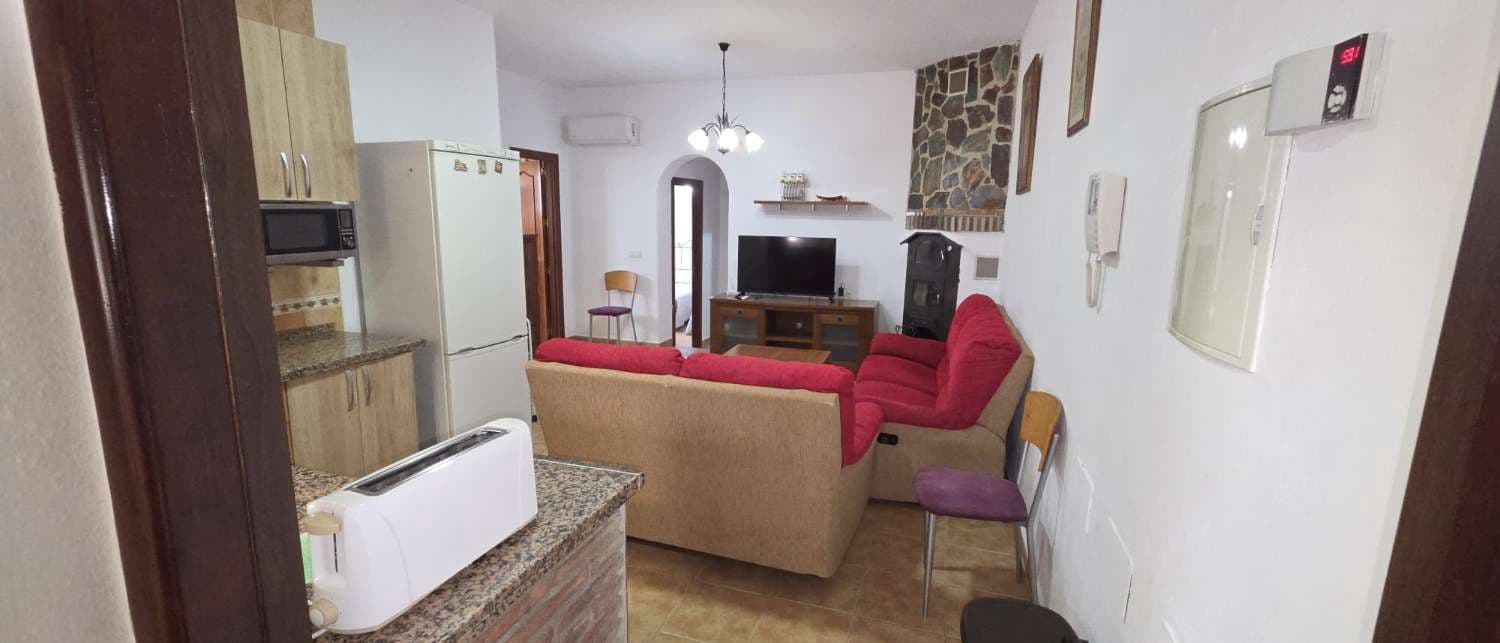 3 soverom Kjedet enebolig til leie i Alhaurin de la Torre med svømmebasseng garasje - € 1 750 (Ref: 5453168)