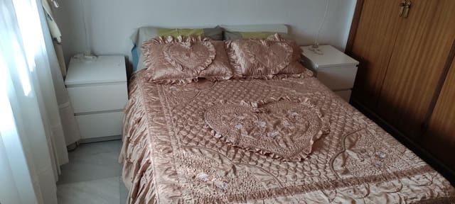 9 quarto Moradia para venda em Alhaurín de la Torre com piscina garagem - 700 000 € (Ref: 5719069)