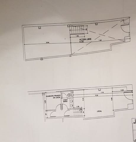Kommersiell til salgs i Málaga by - € 850 000 (Ref: 5974839)
