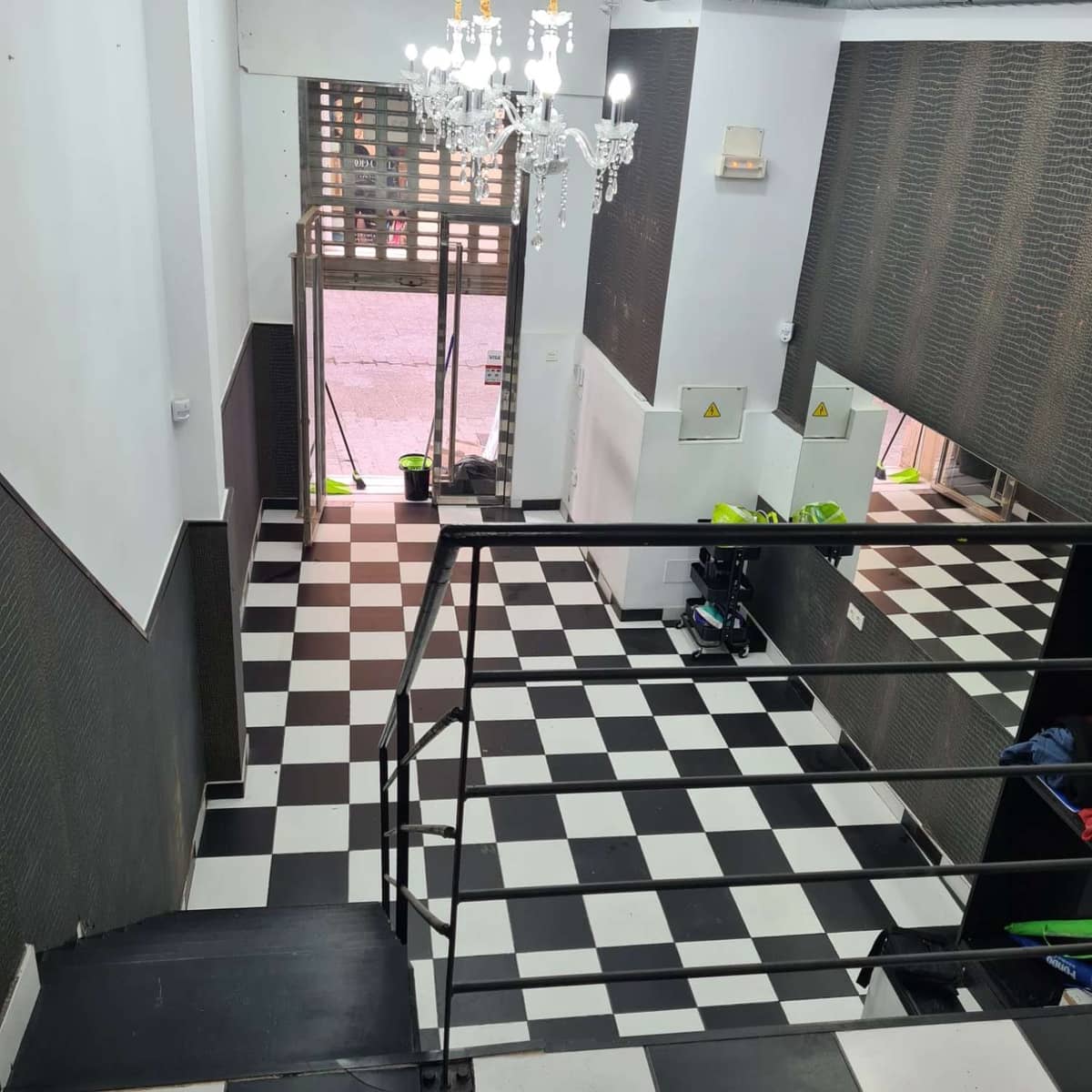 Kommersiell til salgs i Malaga by - € 850 000 (Ref: 5974839)