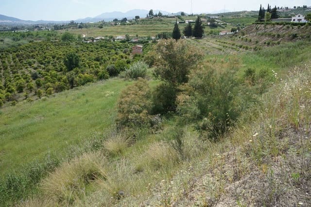 Finca/Landehus til salg i Cártama - € 300.000 (Ref: 6066330)