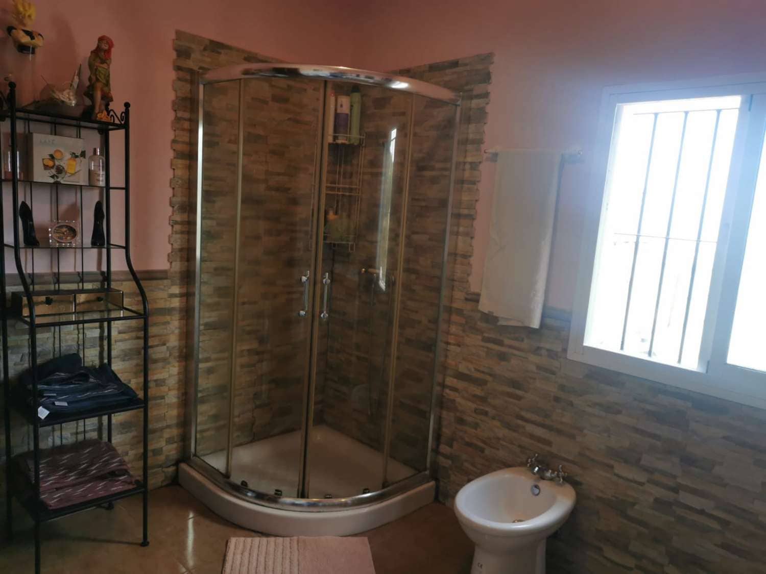 6 camera da letto Villa in vendita in Alhaurin de la Torre con piscina - 450.000 € (Rif: 6083992)