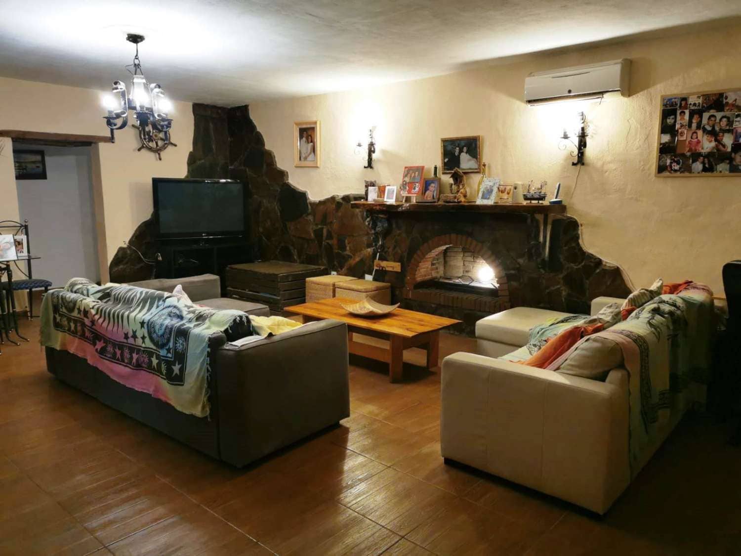 6 camera da letto Villa in vendita in Alhaurin de la Torre con piscina - 450.000 € (Rif: 6083992)