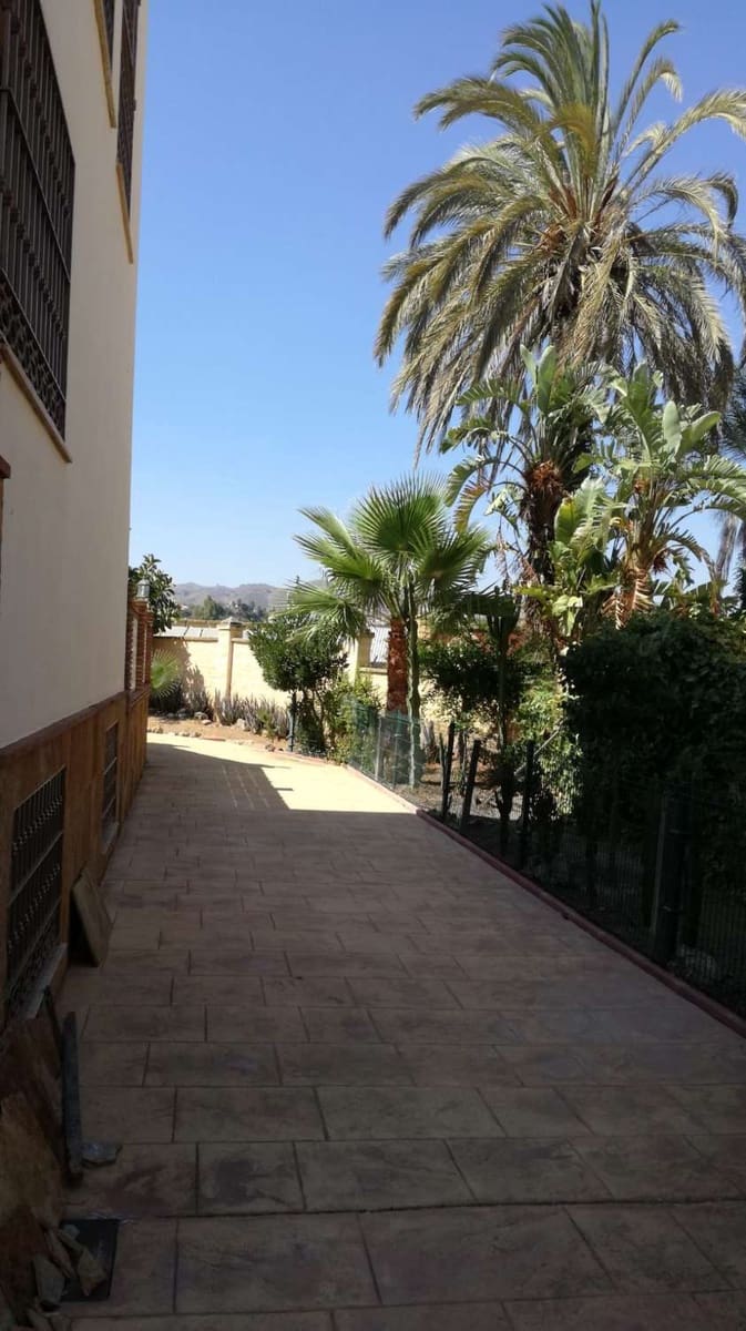 4 soverom Villa til salgs i Estacion de Cartama - € 740 000 (Ref: 6083993)