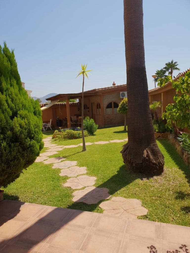 4 soverom Villa til salgs i Estacion de Cartama med svømmebasseng - € 1 390 000 (Ref: 6600829)