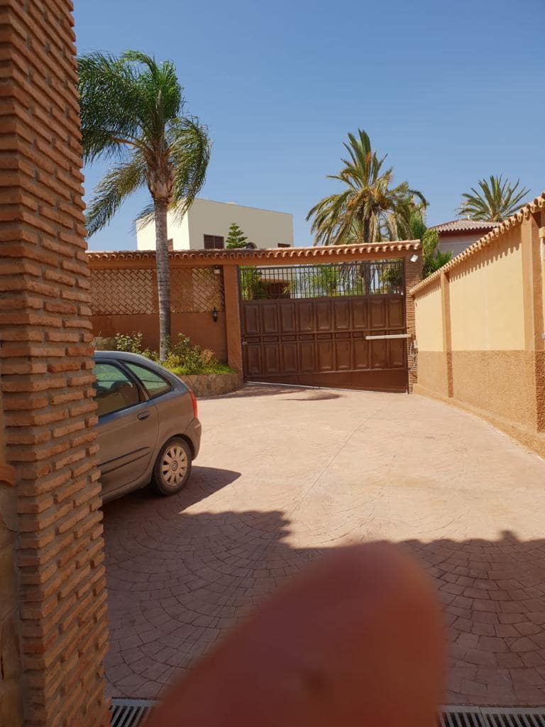 4 soverom Villa til salgs i Estacion de Cartama med svømmebasseng - € 1 390 000 (Ref: 6600829)