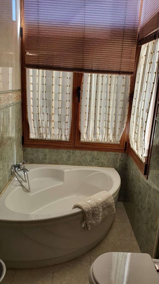 4 soverom Villa til salgs i Estacion de Cartama med svømmebasseng - € 1 390 000 (Ref: 6600829)