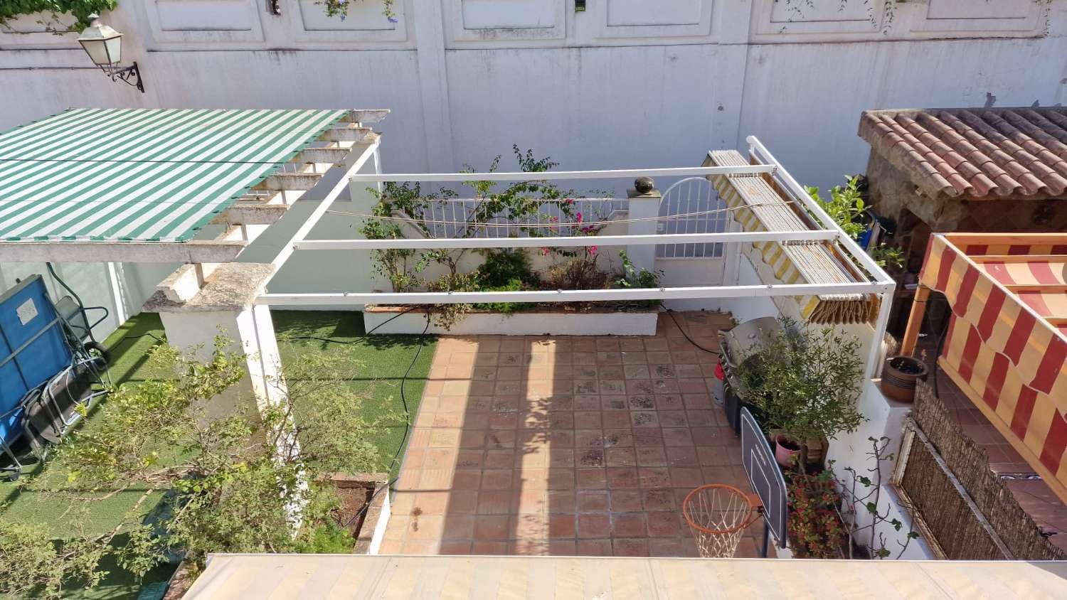 3 makuuhuone Paritalo vuokrattavana paikassa Alhaurin de la Torre mukana uima-altaan 
autotalli - 1 900 € (Ref: 6974264)