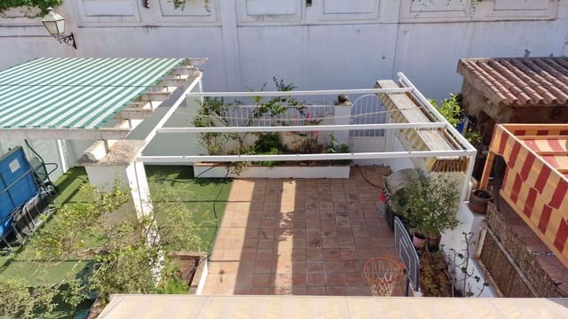 3 makuuhuone Paritalo vuokrattavana paikassa Alhaurín de la Torre mukana uima-altaan 
autotalli - 1 900 € (Ref: 6974264)