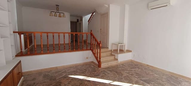 3 makuuhuone Paritalo vuokrattavana paikassa Alhaurín de la Torre mukana uima-altaan 
autotalli - 1 900 € (Ref: 6974264)