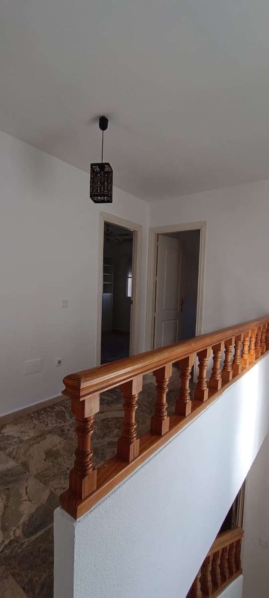 3 makuuhuone Paritalo vuokrattavana paikassa Alhaurin de la Torre mukana uima-altaan 
autotalli - 1 900 € (Ref: 6974264)