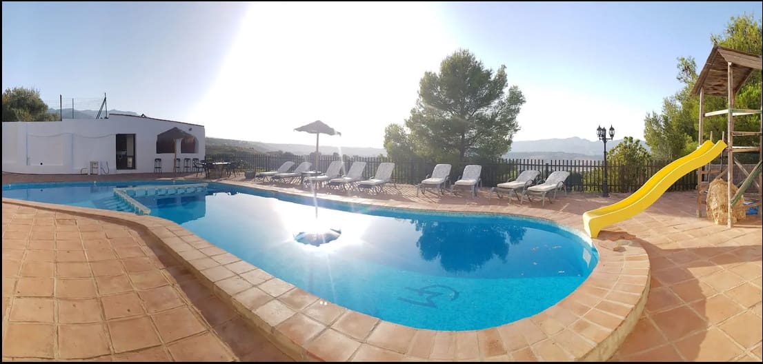 7 soveværelse Villa til salg i Alhaurin de la Torre med swimmingpool - € 695.000 (Ref: 7270937)