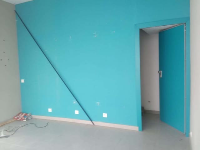 Commercial for sale in Alhaurín de la Torre - € 230,000 (Ref: 7284952)