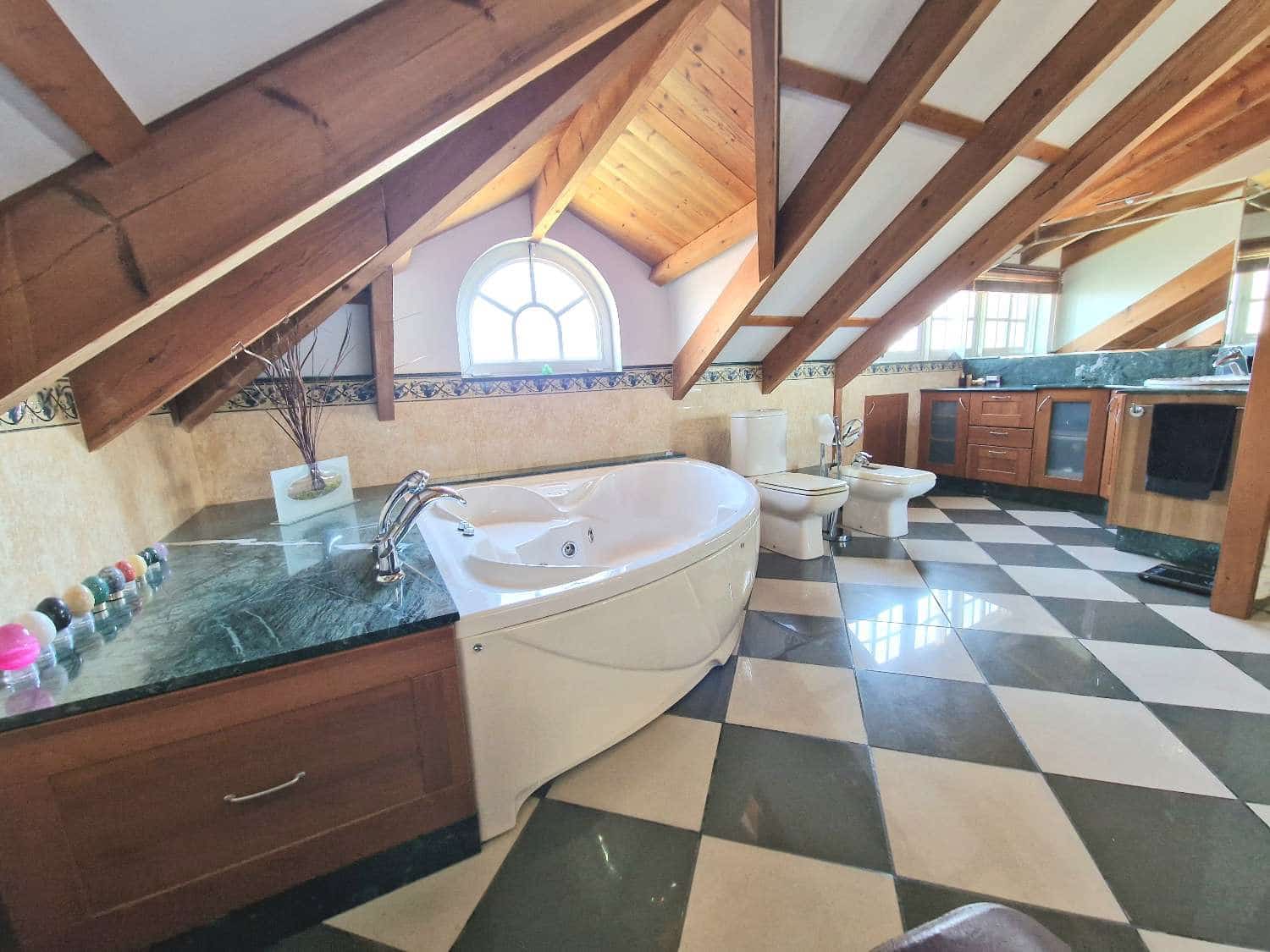 4 Zimmer Villa zu verkaufen in Mijas mit Pool - 850.000 € (Ref: 7396758)