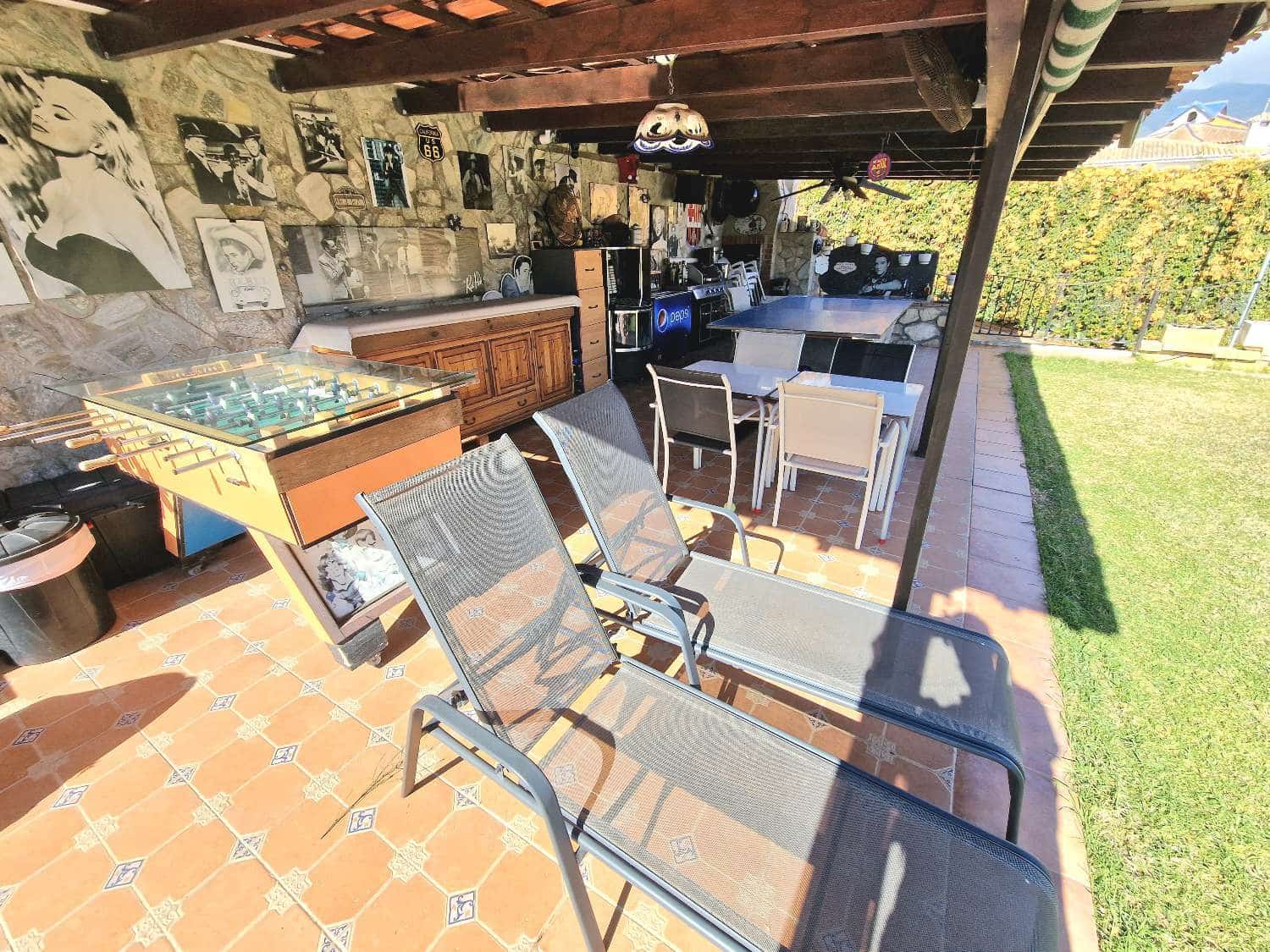 4 Zimmer Villa zu verkaufen in Mijas mit Pool - 850.000 € (Ref: 7396758)