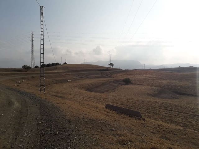 Finca/Landehus til salg i Cerralba, Pizarra - € 190.000 (Ref: 7683388)