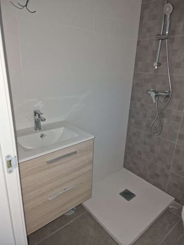 Appartement de 2 chambres à louer à Alhaurín de la Torre avec garage - 1 200 € (Ref: 7827377)