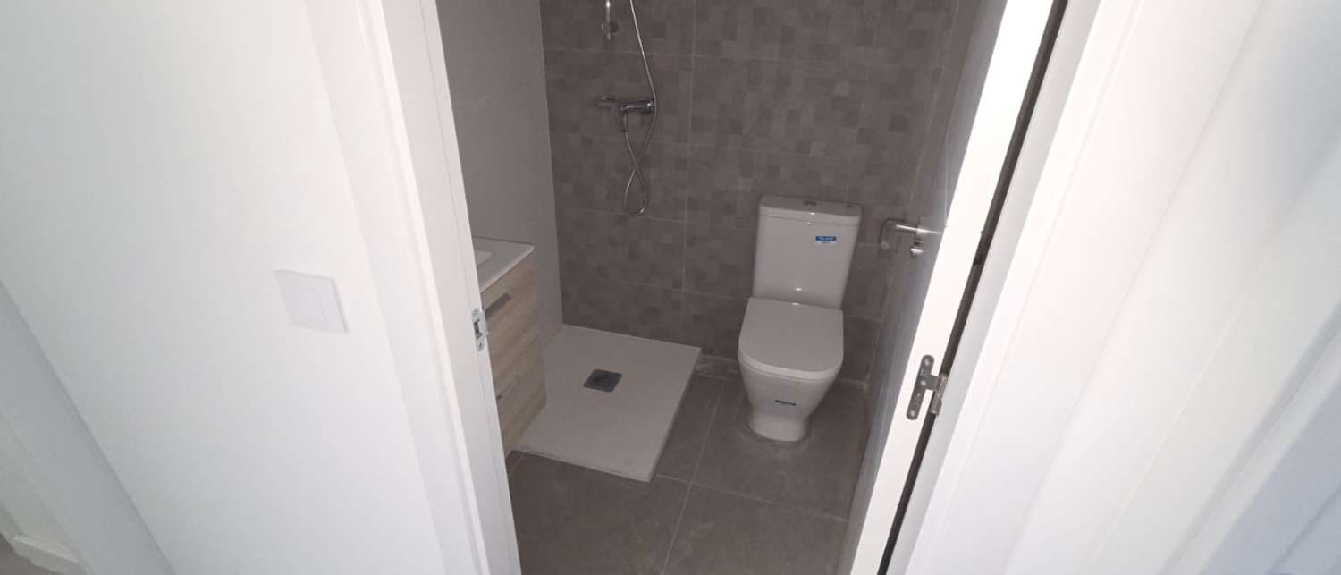 2 bedroom Flat for rent in Alhaurin de la Torre - € 1,200 (Ref: 7827377)