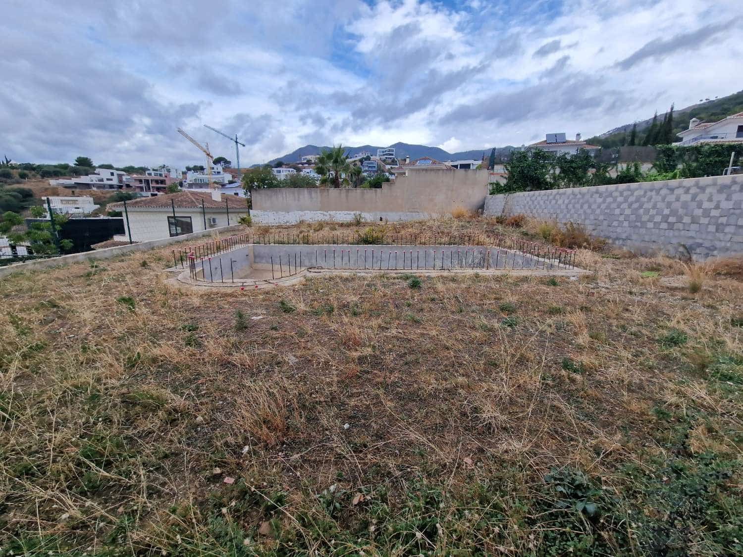 6 bedroom Villa for sale in Mijas with pool - € 1,100,000 (Ref: 7971111)