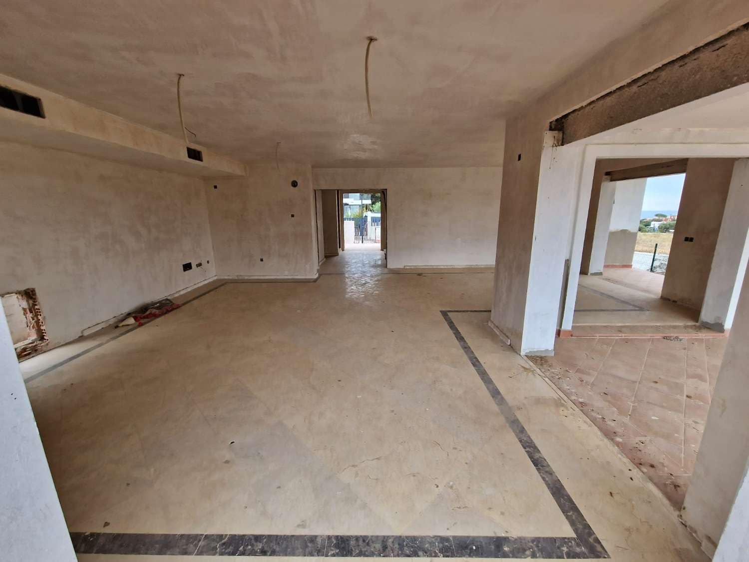 6 bedroom Villa for sale in Mijas with pool - € 1,100,000 (Ref: 7971111)