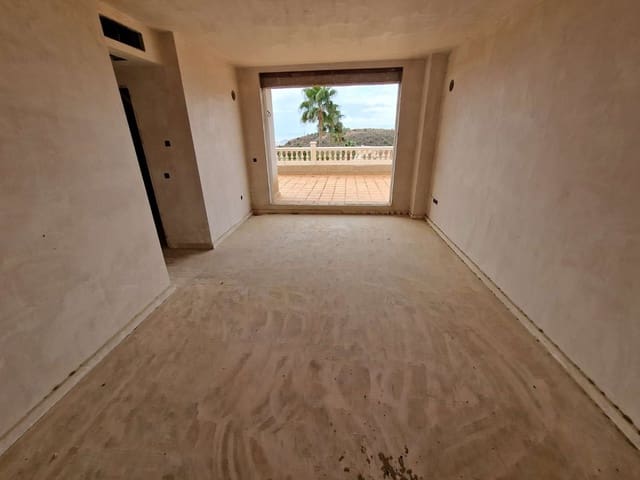 6 bedroom Villa for sale in Mijas with pool - € 1,100,000 (Ref: 7971111)