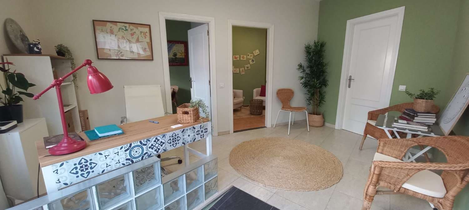 Erhverv til leje i Alhaurin de la Torre - € 690 (Ref: 8018542)