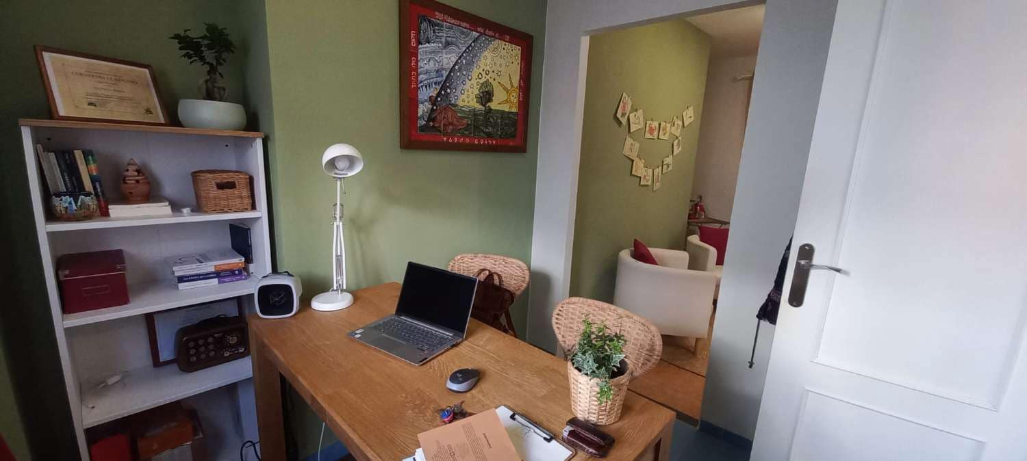 Erhverv til leje i Alhaurin de la Torre - € 690 (Ref: 8018542)