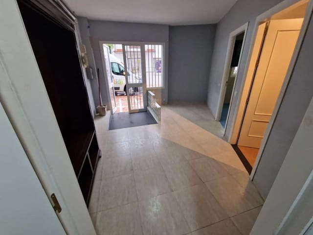Erhverv til leje i Alhaurín de la Torre - € 690 (Ref: 8018542)