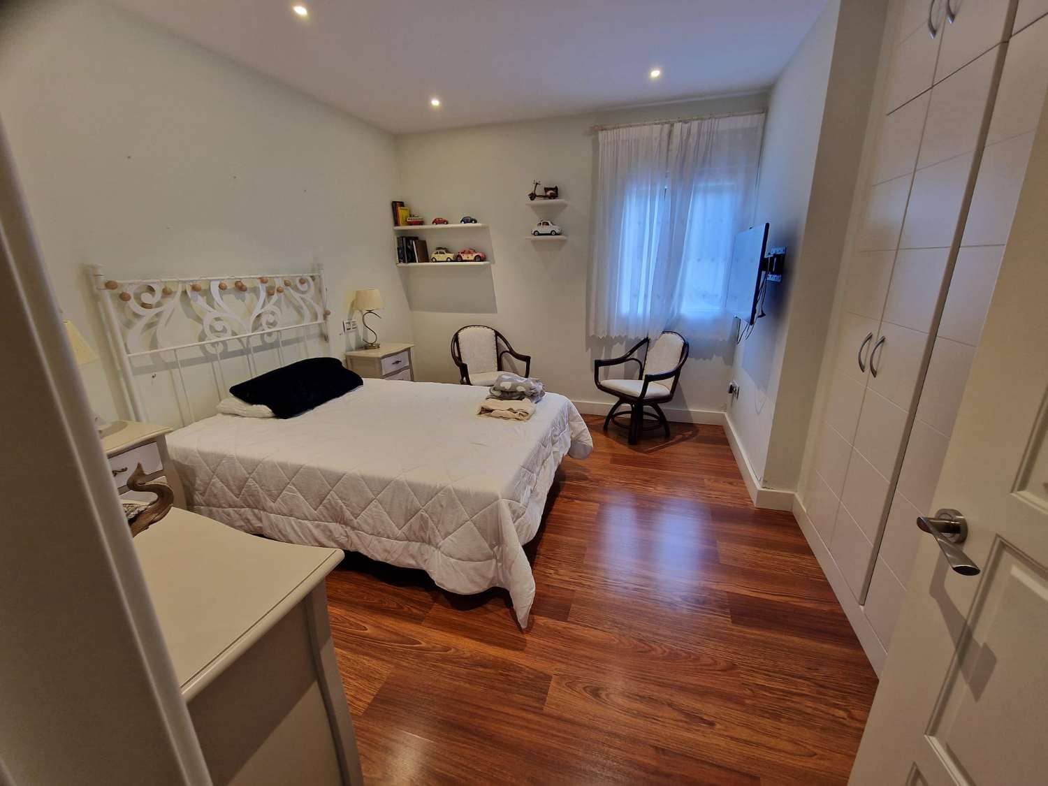 3 soveværelse Villa til salg i Alhaurin de la Torre med swimmingpool - € 850.000 (Ref: 8123233)