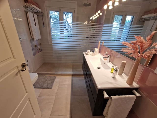 3 sovrum Villa till salu i Alhaurín de la Torre med pool - 850 000 € (Ref: 8123233)