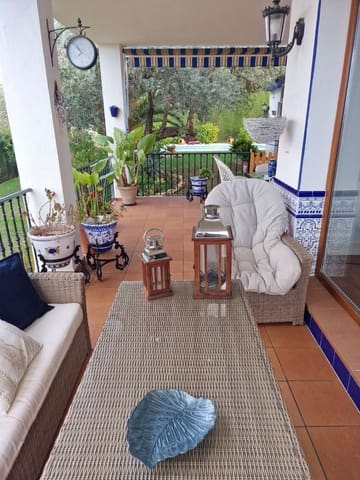 3 sovrum Villa till salu i Alhaurín de la Torre med pool - 850 000 € (Ref: 8123233)