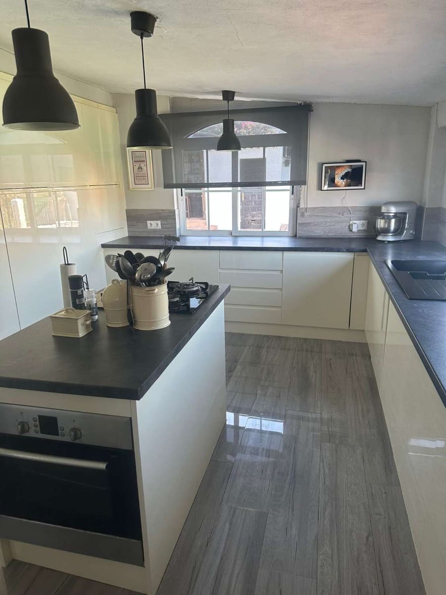 11 sypialnia Finka/Dom wiejski na sprzedaż w Alhaurin el Grande z basenem - 950 000 € (Ref: 8157836)