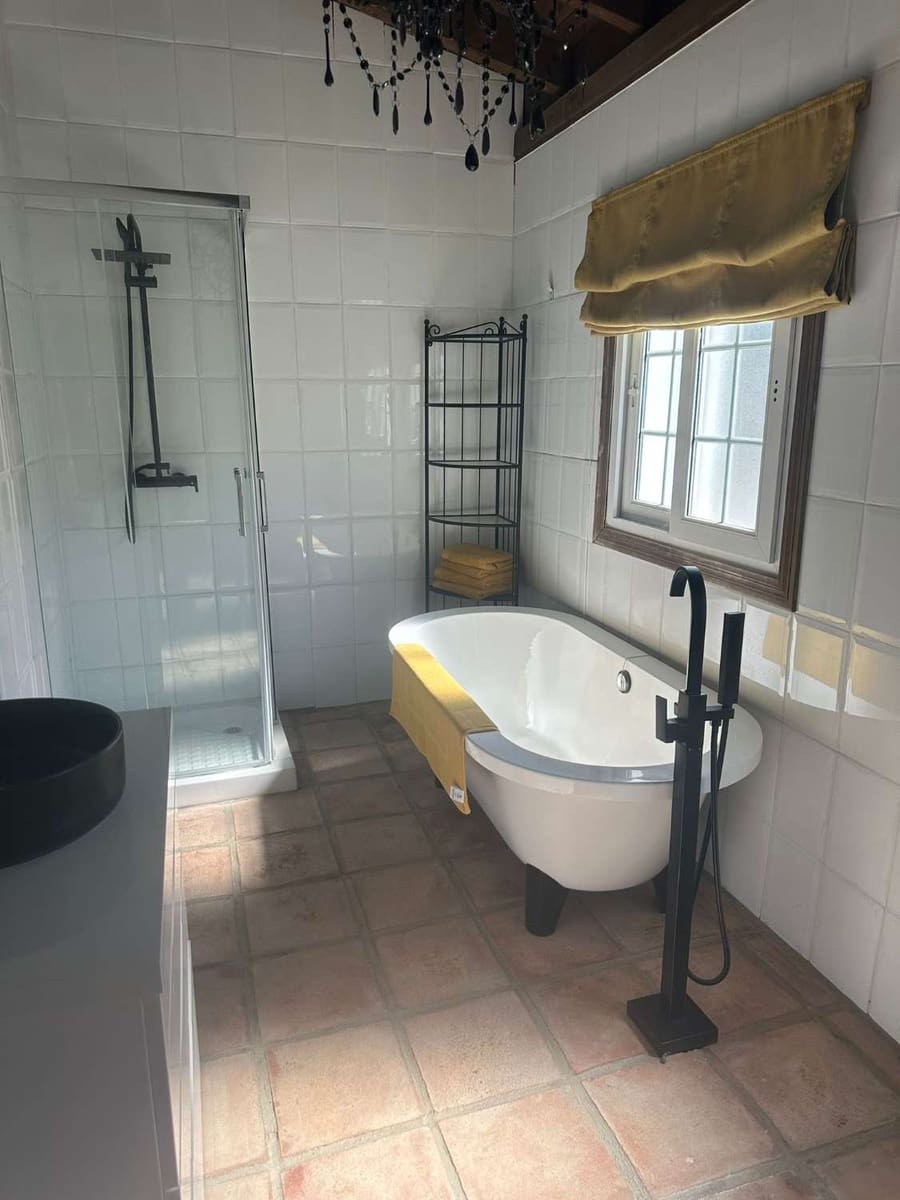 11 sypialnia Finka/Dom wiejski na sprzedaż w Alhaurin el Grande z basenem - 950 000 € (Ref: 8157836)