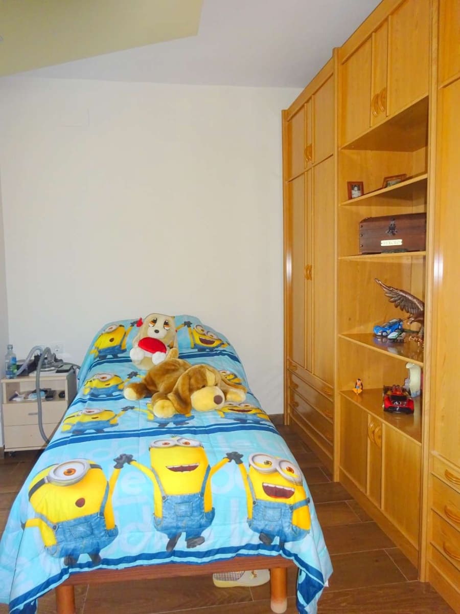 8 quarto Moradia para venda em Alhaurin de la Torre com piscina - 910 000 € (Ref: 8373099)