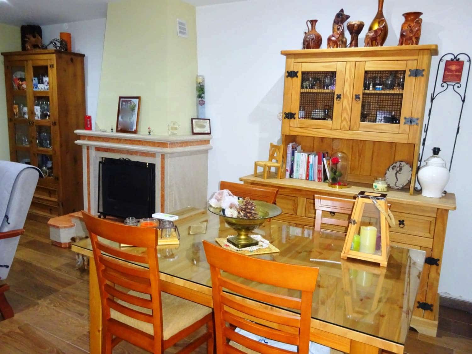 8 quarto Moradia para venda em Alhaurin de la Torre com piscina - 910 000 € (Ref: 8373099)