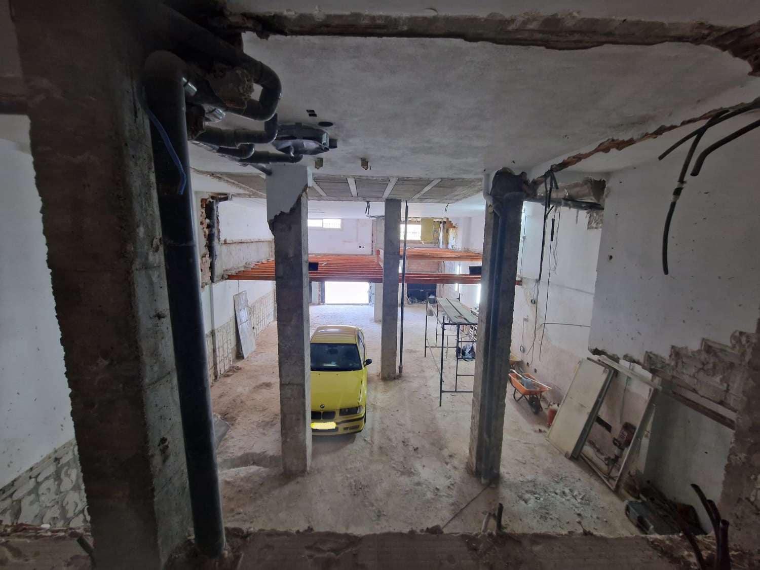 Kommersiell til salgs i Alhaurin de la Torre - € 310 000 (Ref: 8508600)