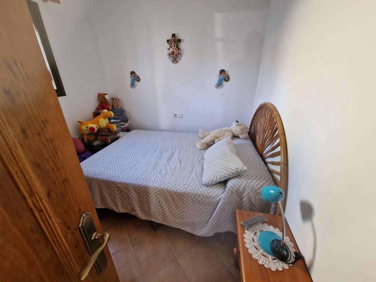 4 soveværelse Villa til salg i Guaro med swimmingpool - € 525.000 (Ref: 8522737)