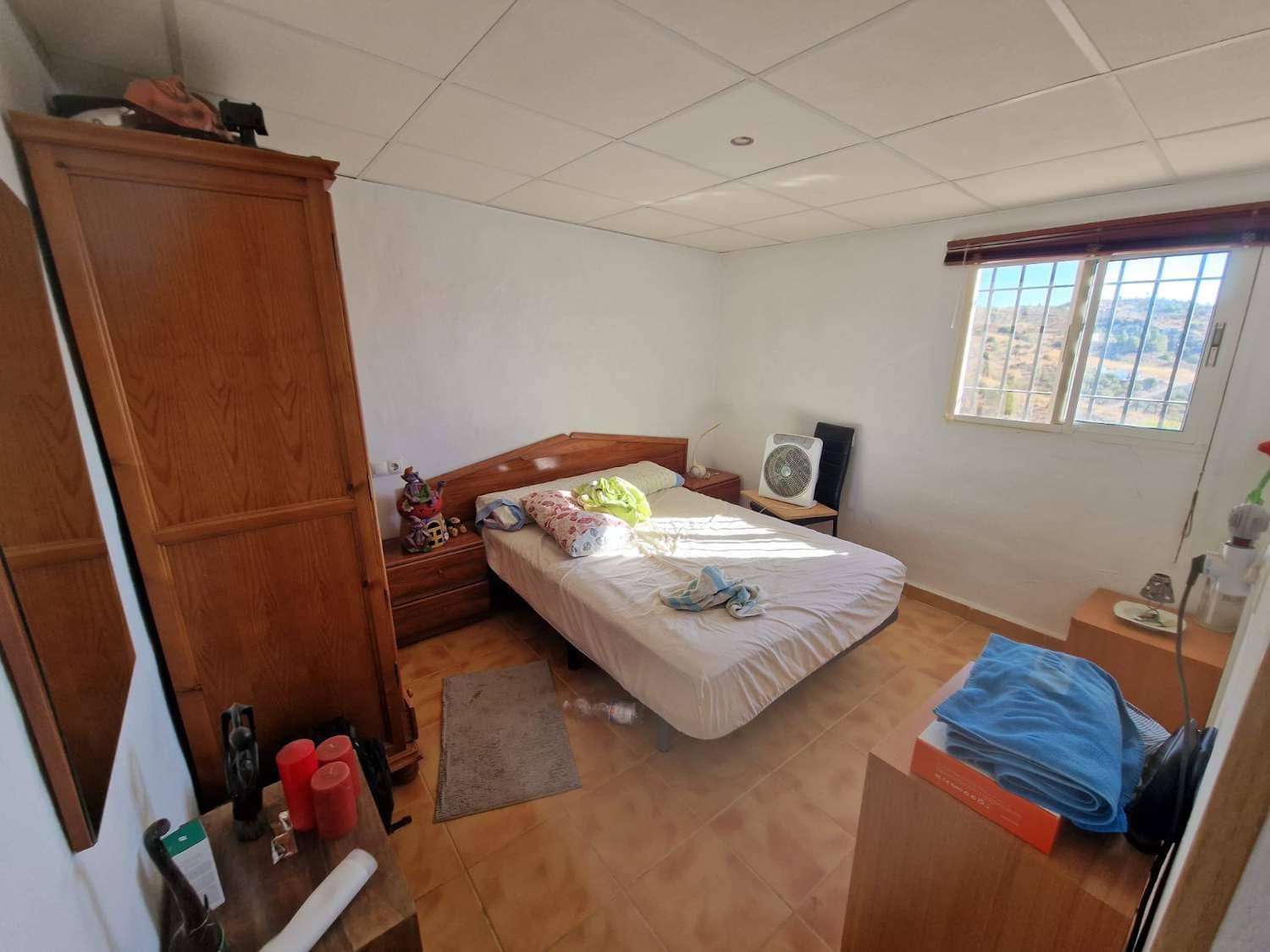 4 soveværelse Villa til salg i Guaro med swimmingpool - € 525.000 (Ref: 8522737)