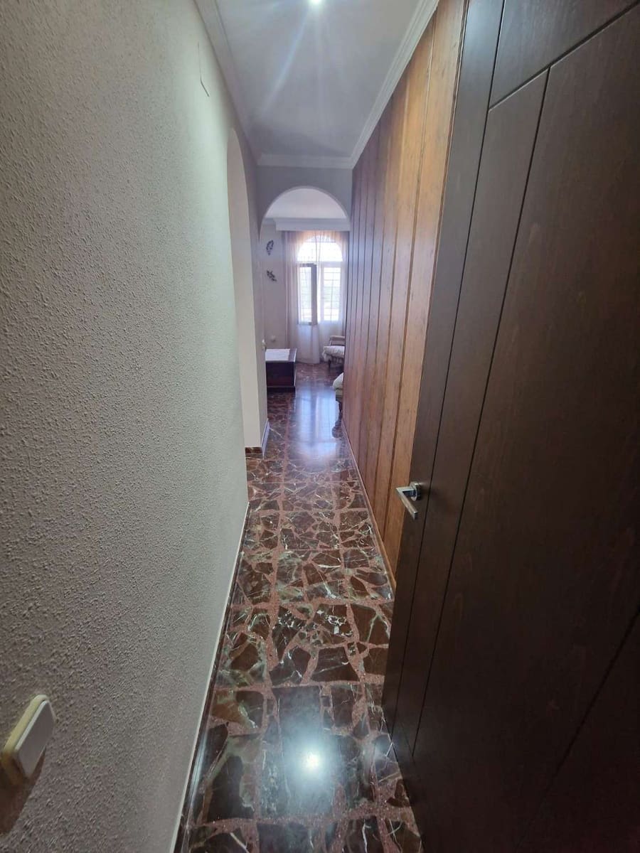 4 makuuhuone Huvila myytävänä paikassa Alhaurin de la Torre mukana uima-altaan - 825 000 € (Ref: 8675612)