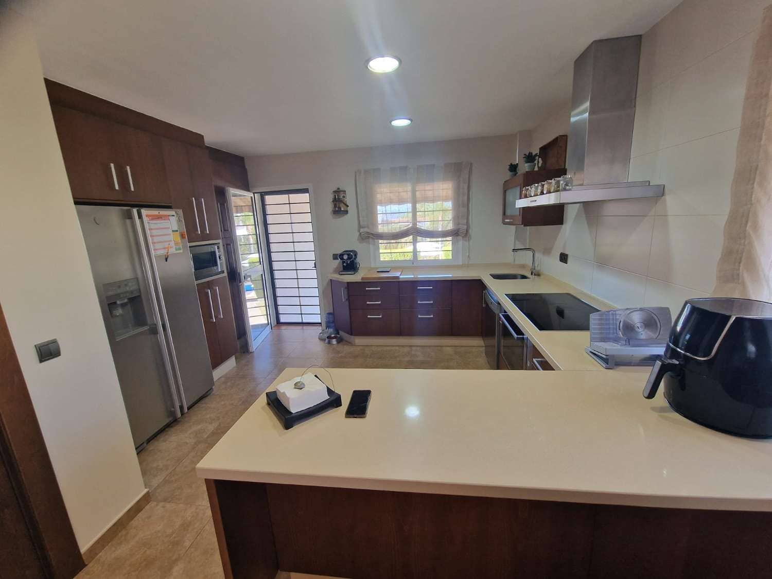 4 makuuhuone Huvila myytävänä paikassa Alhaurin de la Torre mukana uima-altaan - 825 000 € (Ref: 8675612)