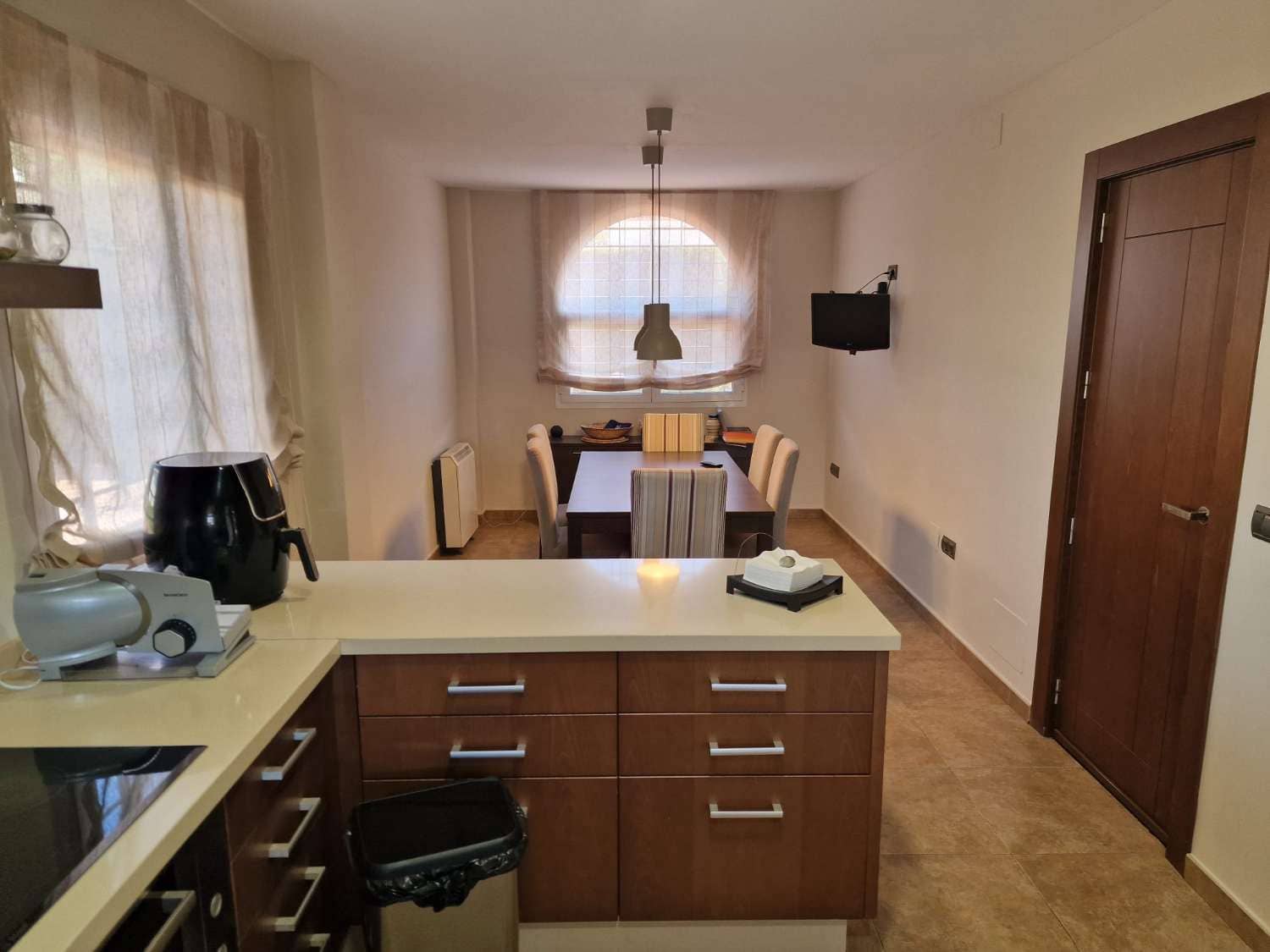 4 makuuhuone Huvila myytävänä paikassa Alhaurin de la Torre mukana uima-altaan - 825 000 € (Ref: 8675612)