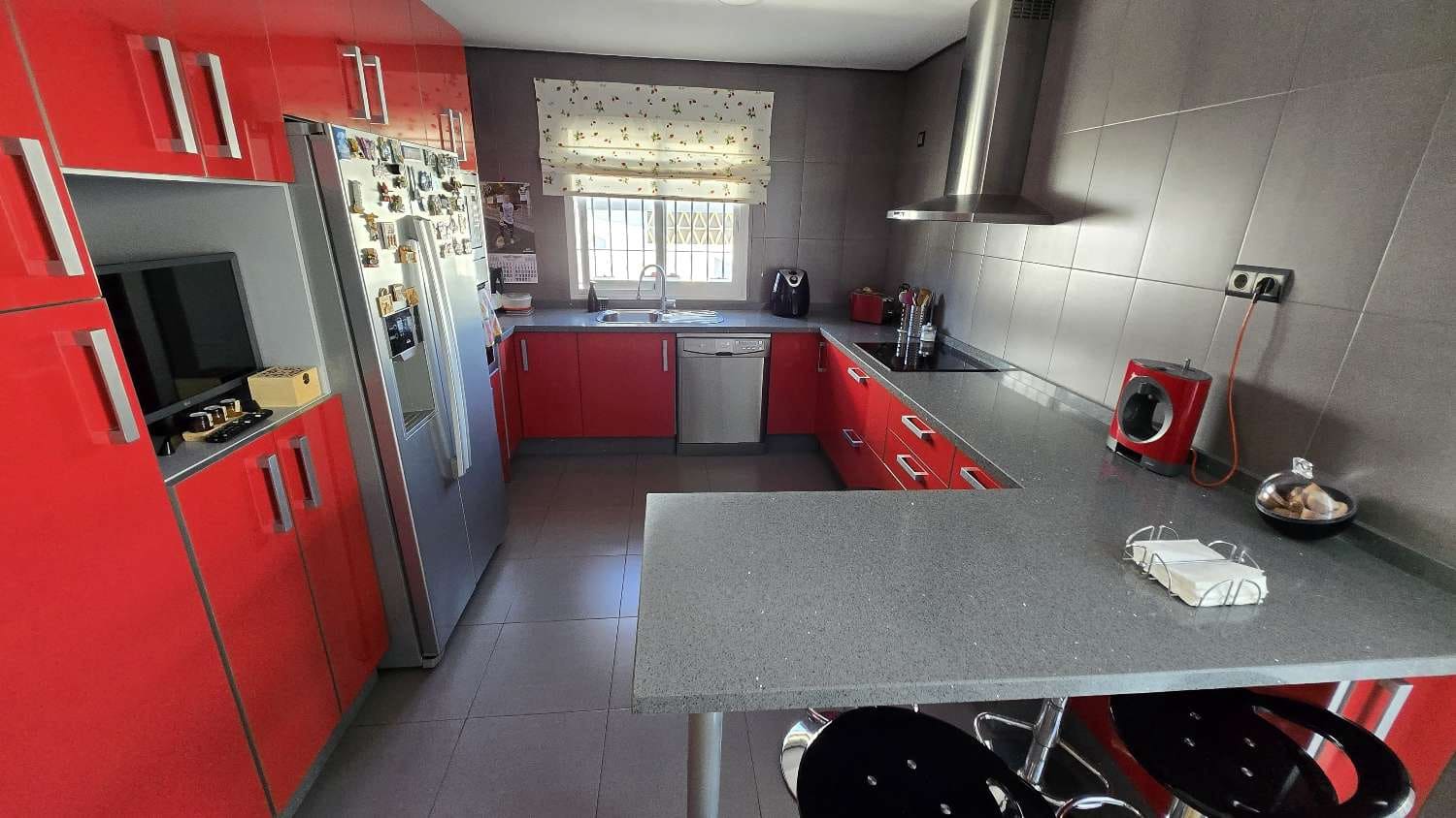 5 sypialnia Willa na sprzedaż w Alhaurin de la Torre z basenem - 779 000 € (Ref: 8741006)