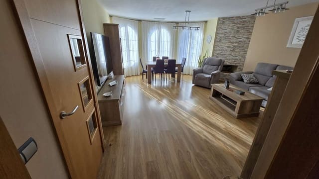 5 sypialnia Willa na sprzedaż w Alhaurín de la Torre z basenem - 779 000 € (Ref: 8741006)