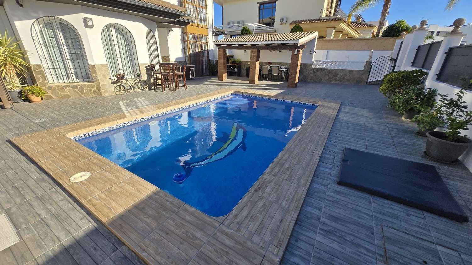 5 sypialnia Willa na sprzedaż w Alhaurin de la Torre z basenem - 779 000 € (Ref: 8741006)